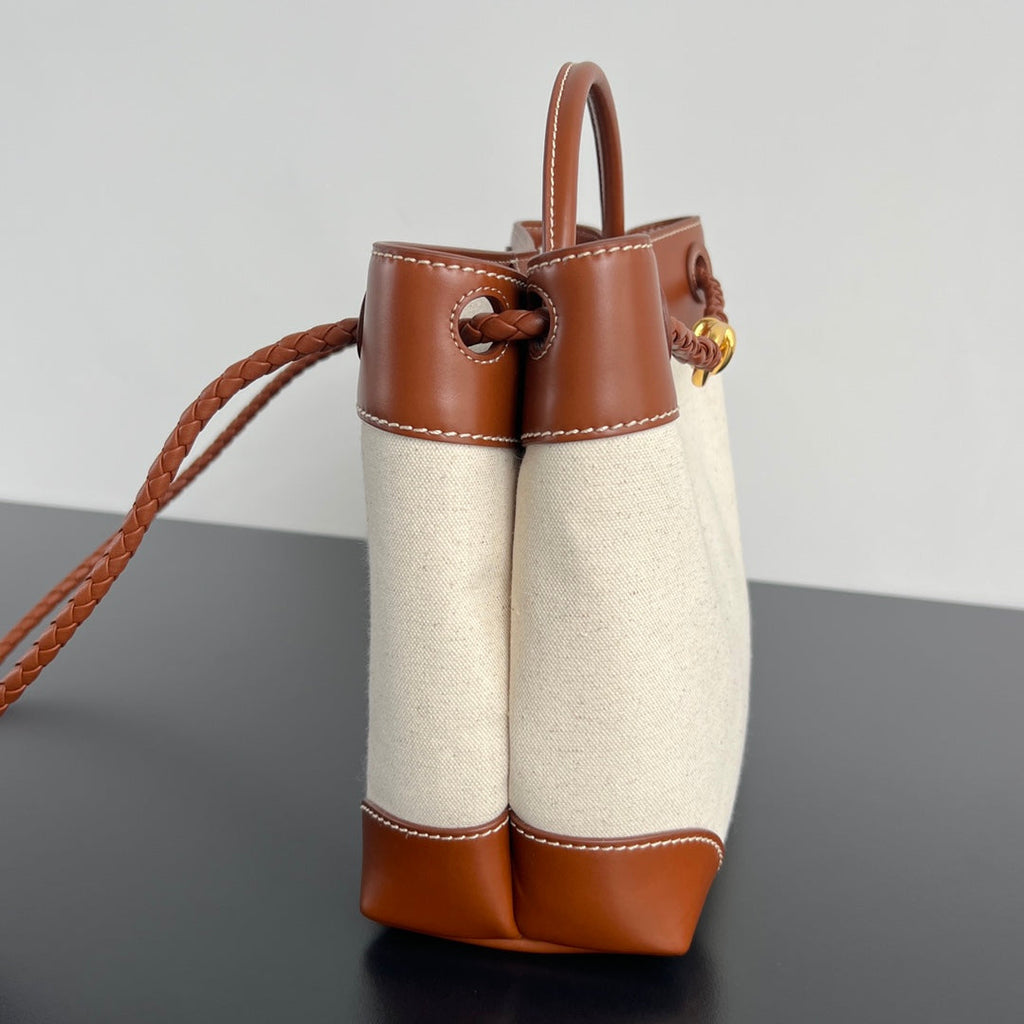 BOTTEGA VENETA SMALL ANDIAMO 25 IN WHITE BROWN CALFSKIN AND CANVAS