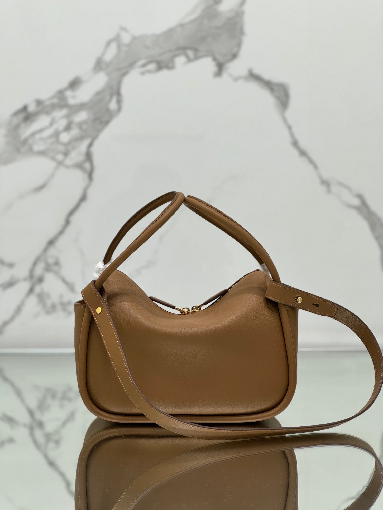 PRADA RLING HANDBAG 25 IN RUSSET BROWN SOFT GRAIN LAMBSKIN