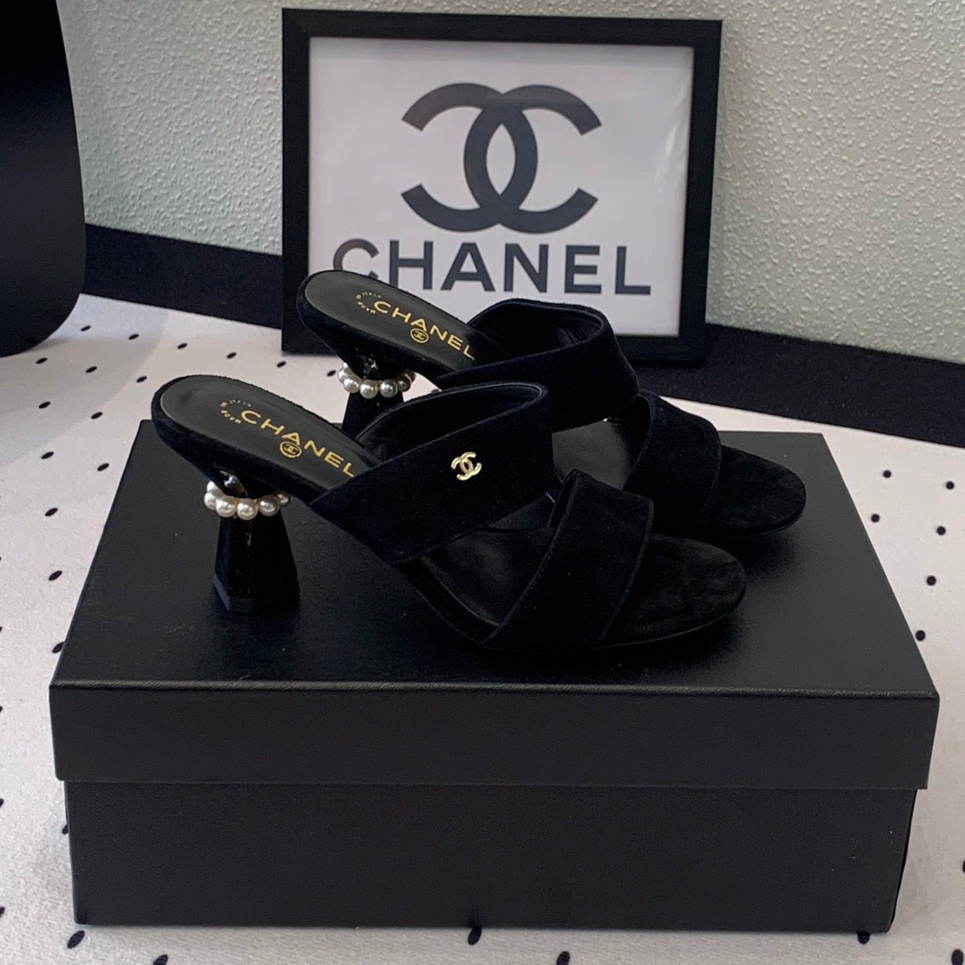 CHANEL MULES black LAMBSKIN