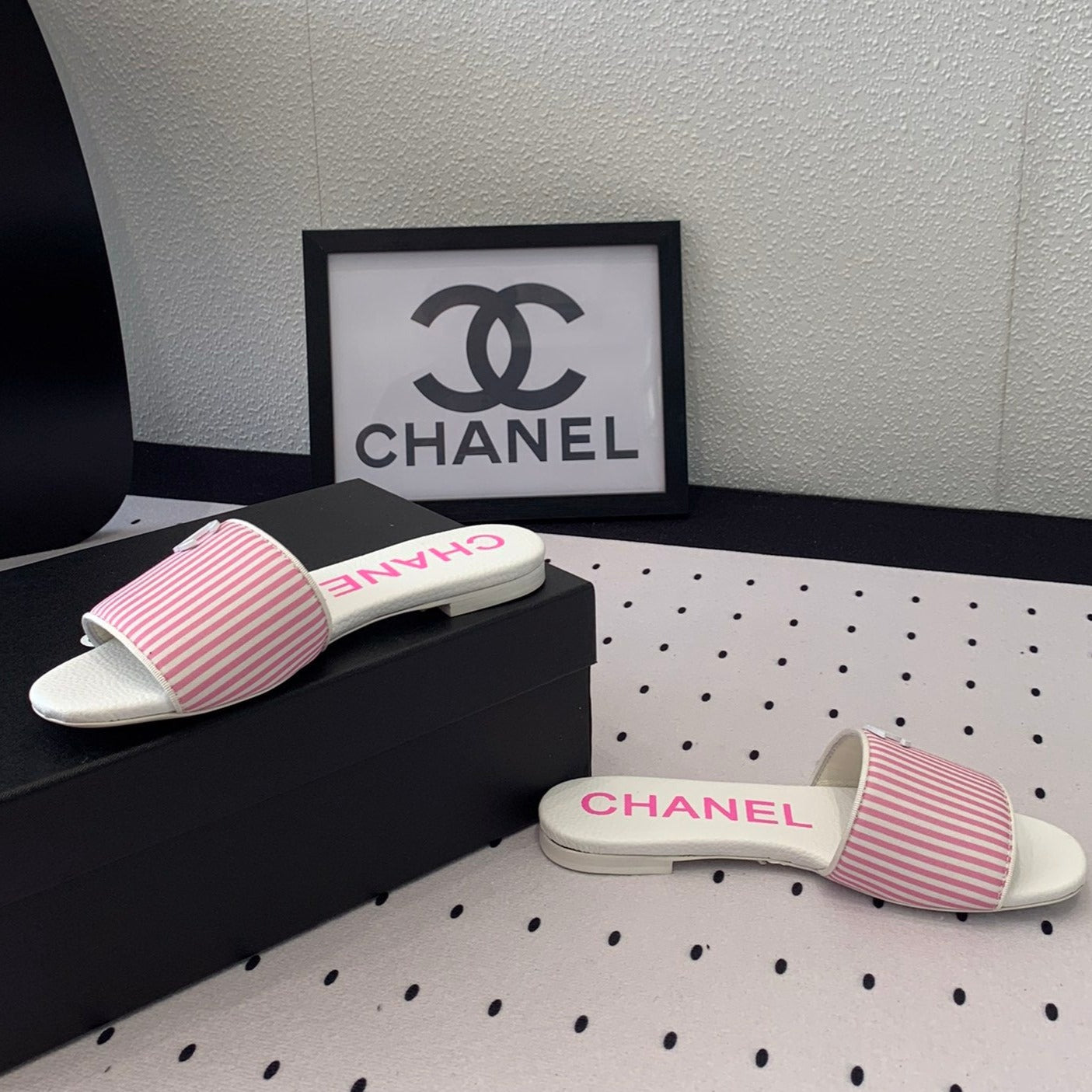 CHANEL MULES pink LAMBSKIN