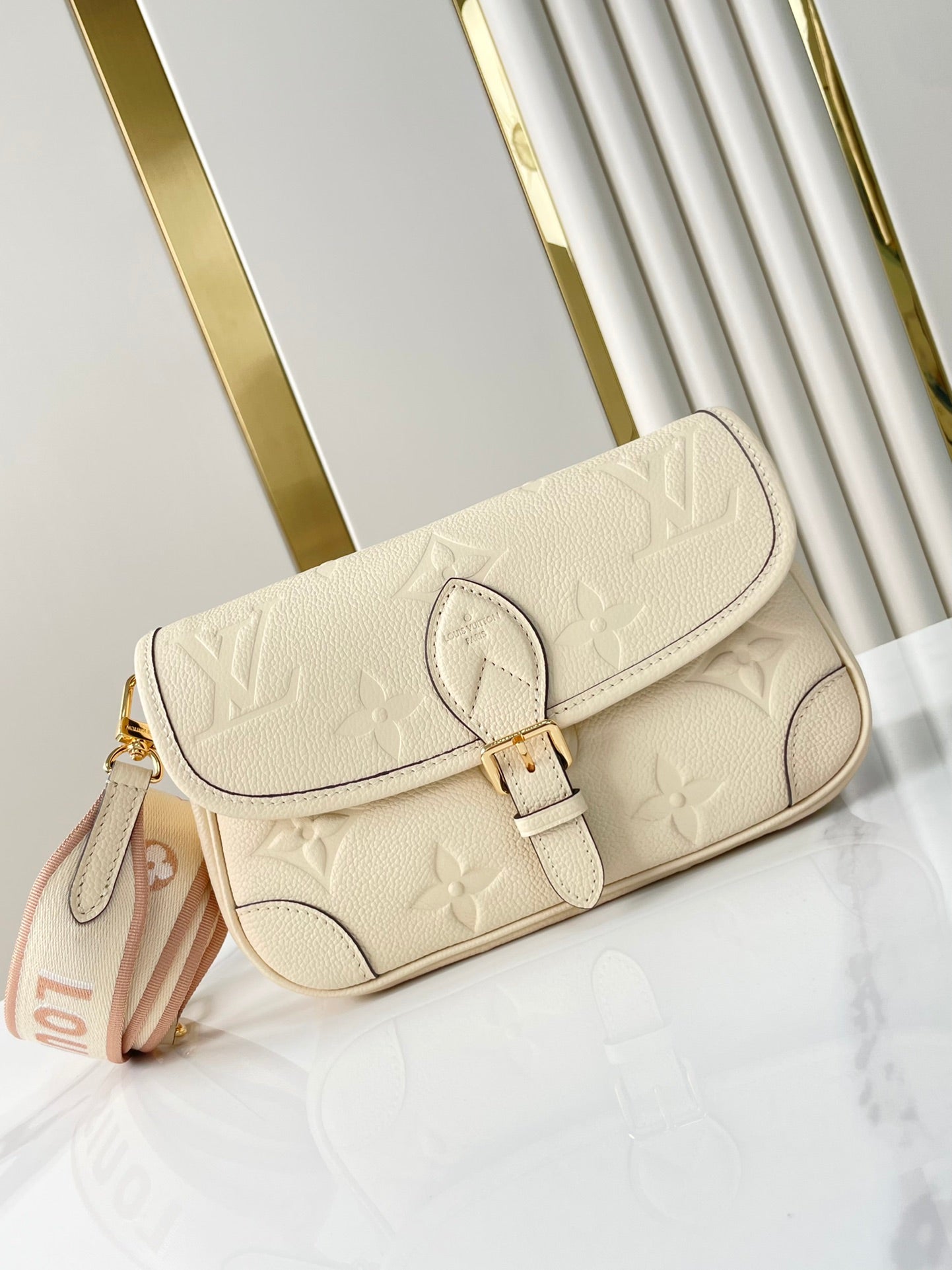 LOUIS VUITTON DIANE 23 IN CREAM MONOGRAM EMPREINTE LEATHER