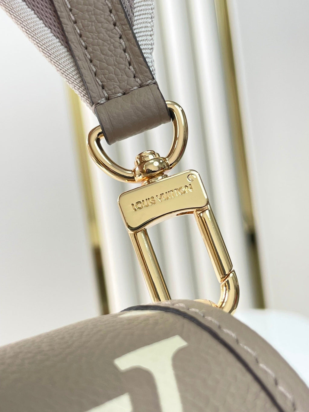 LOUIS VUITTON DIANE 23 IN TOURTERELLE WHITE MONOGRAM EMPREINTE LEATHER