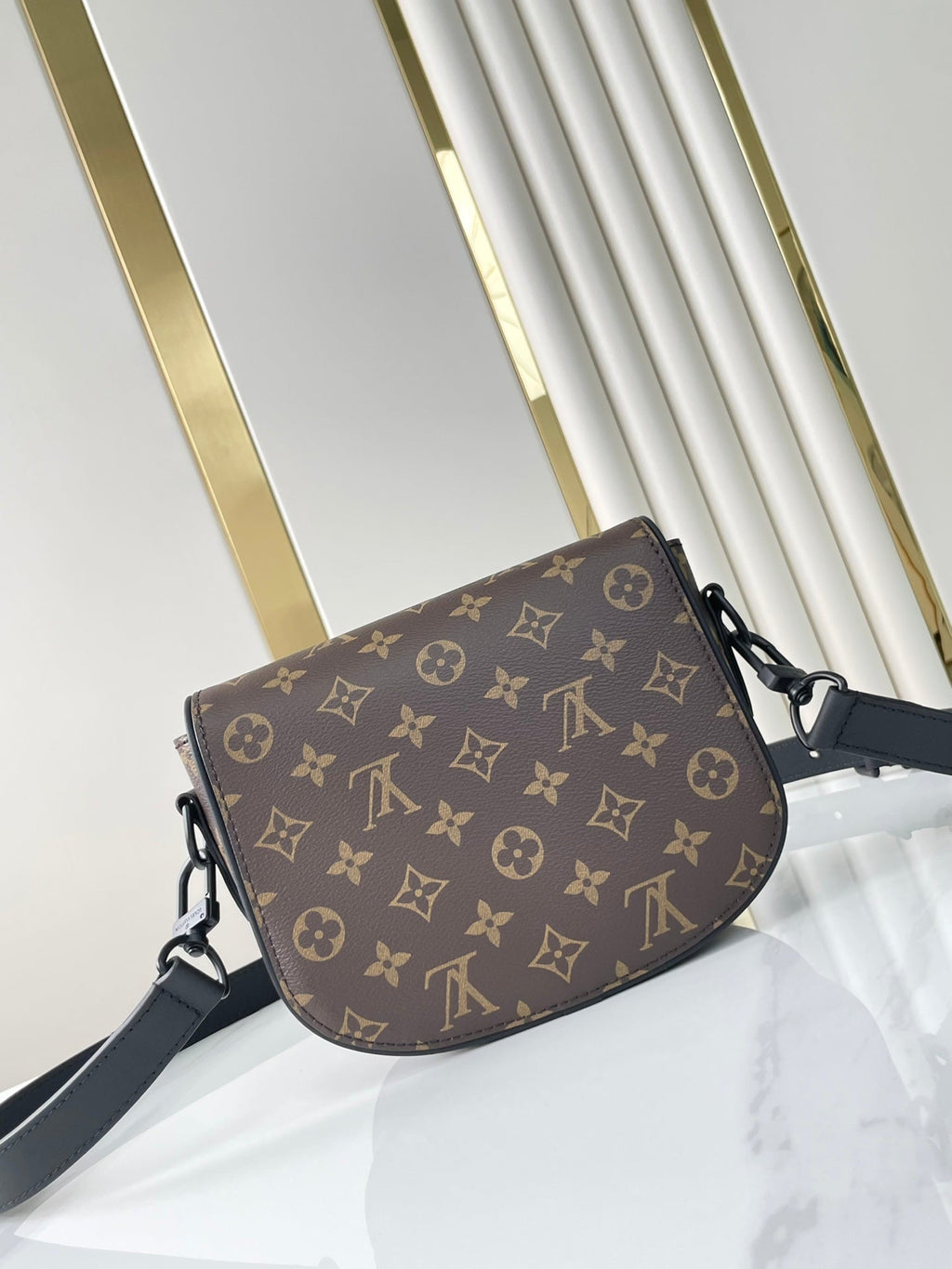 LOUIS VUITTON MONTSOURIS MESSENGER PM 20 IN BROWN MONOGRAM CANVAS