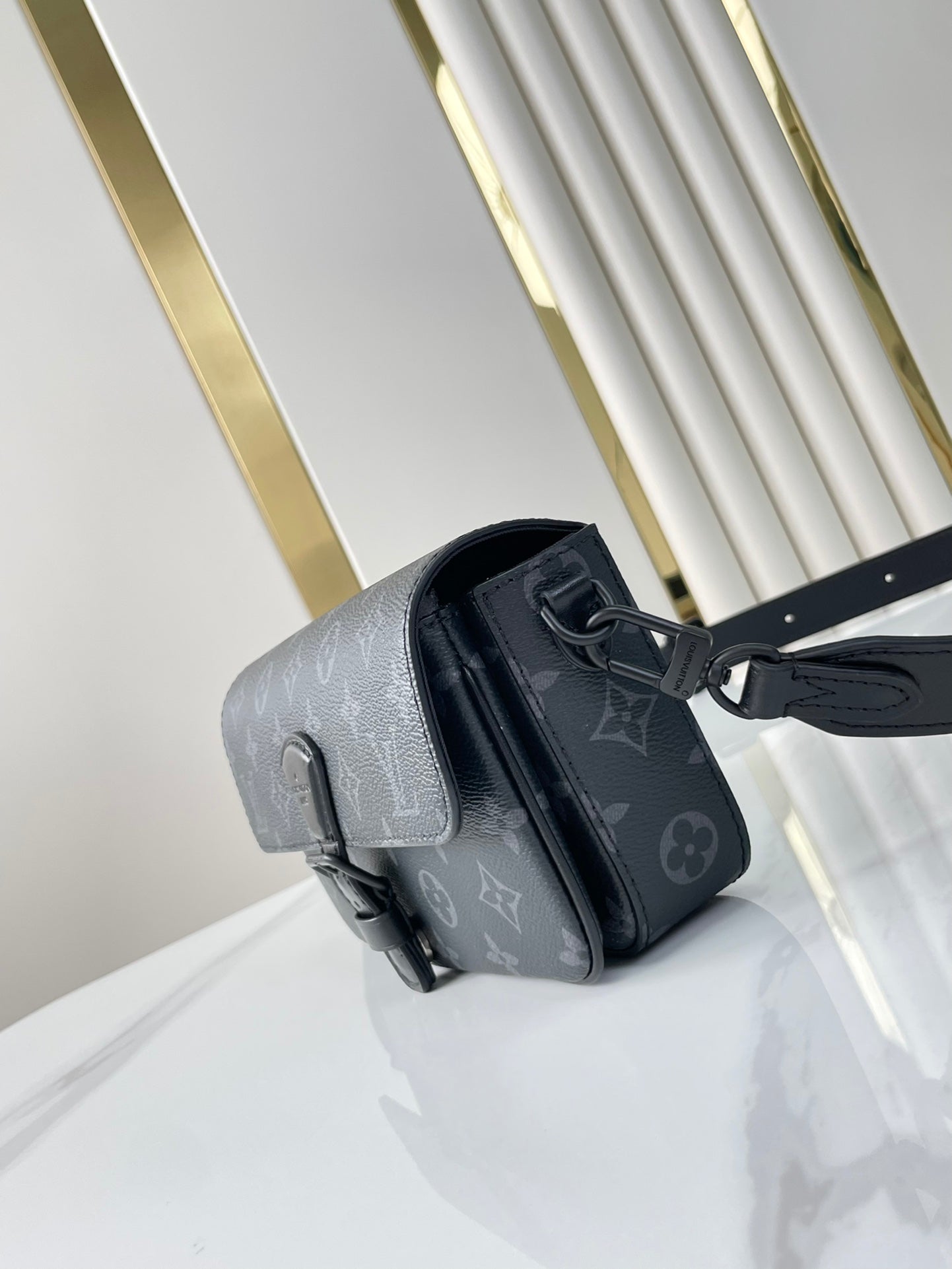 LOUIS VUITTON MONTSOURIS WEARABLE WALLET 22 IN GUN METAL MONOGRAM ECLIPSE CANVAS