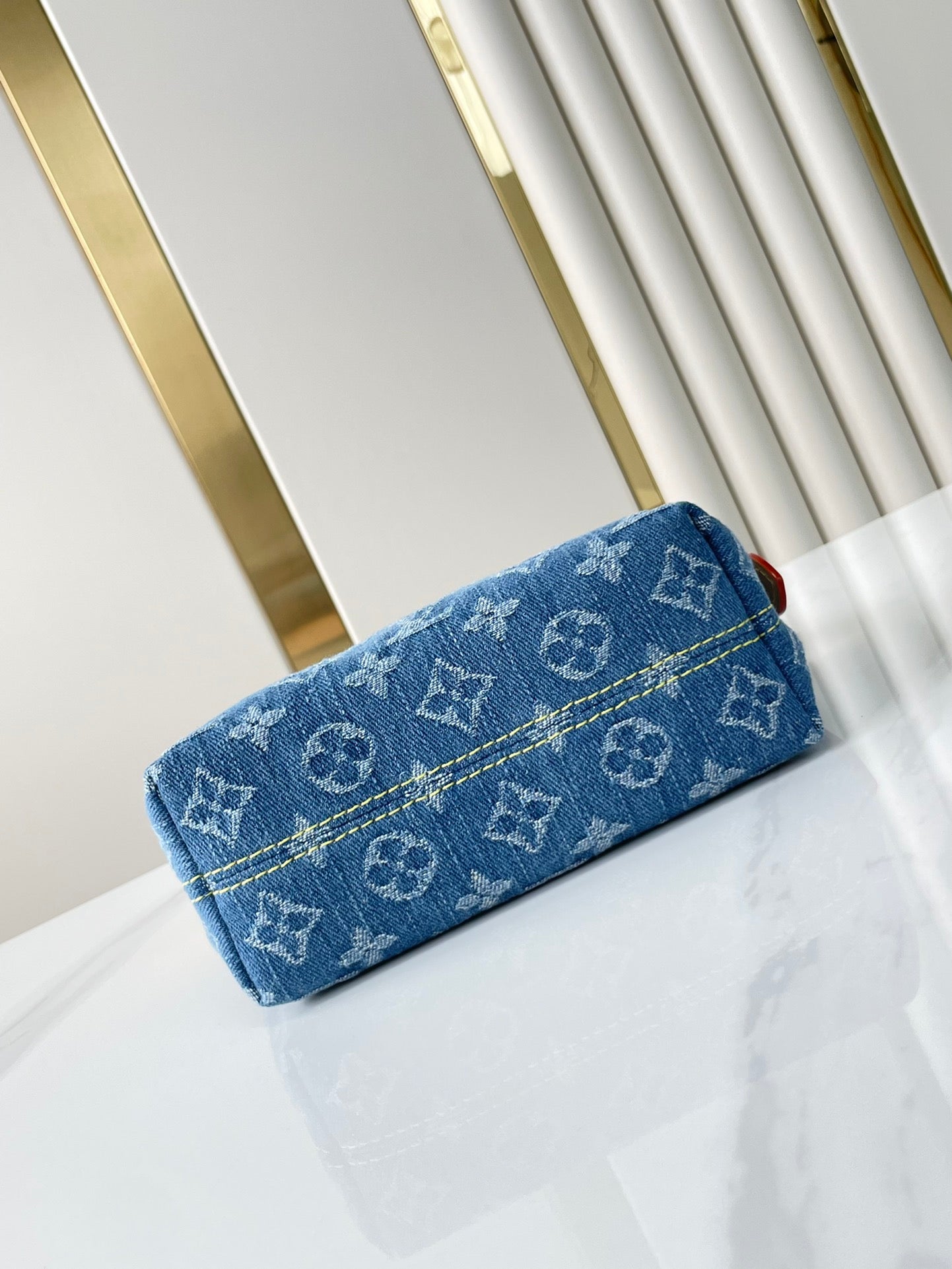 LOUIS VUITTON HILLS POCHETTE 18 IN BLUE MONOGRAM DENIM