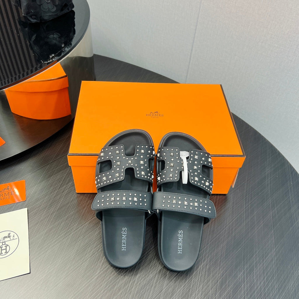 HERMES CHYPRE SANDAL BLACK CALFSKIN SPECIAL