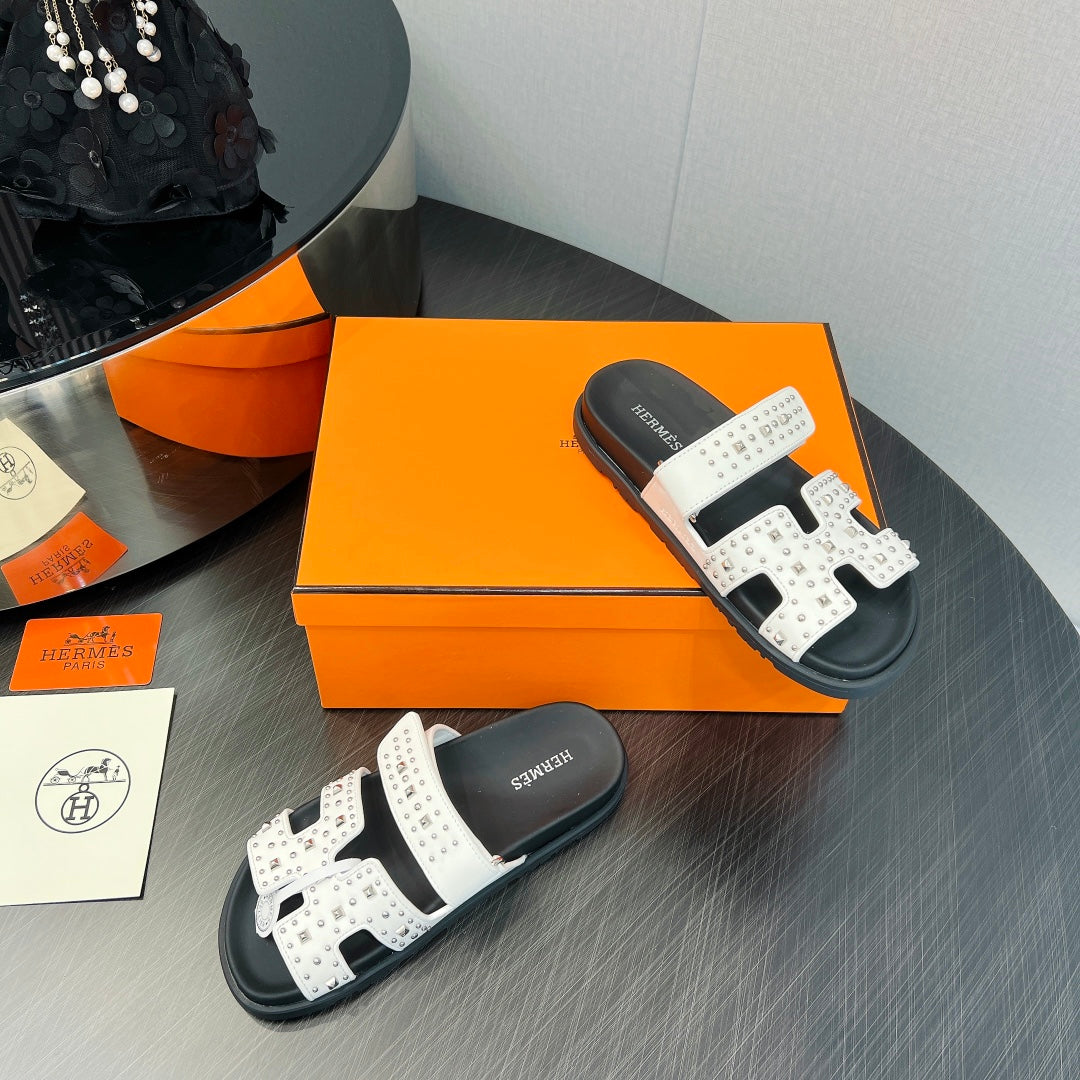 HERMES CHYPRE SANDAL WHITE MIX BLACK CALFSKIN SPECIAL