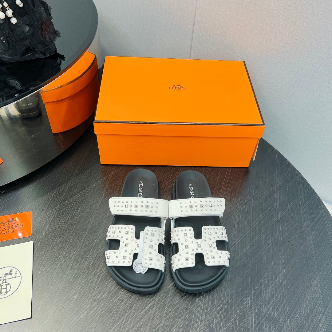 HERMES CHYPRE SANDAL WHITE MIX BLACK CALFSKIN SPECIAL