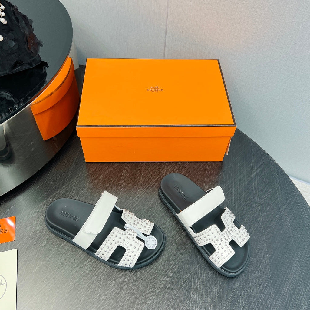 HERMES CHYPRE SANDAL WHITE MIX BLACK CALFSKIN STYLIZED