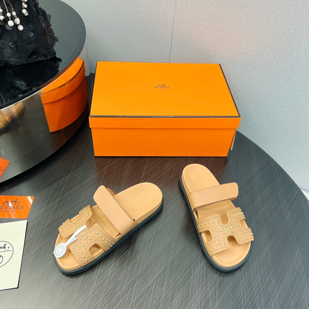 HERMES CHYPRE SANDAL LIGHT ORANGE CALFSKIN STYLIZED