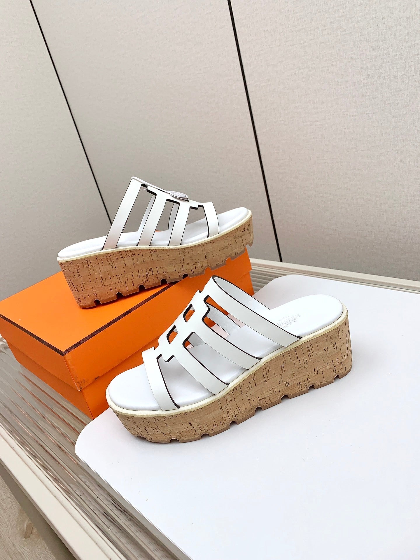 HERMES ISABELLA 30 SANDAL IN WHITE CALFSKIN
