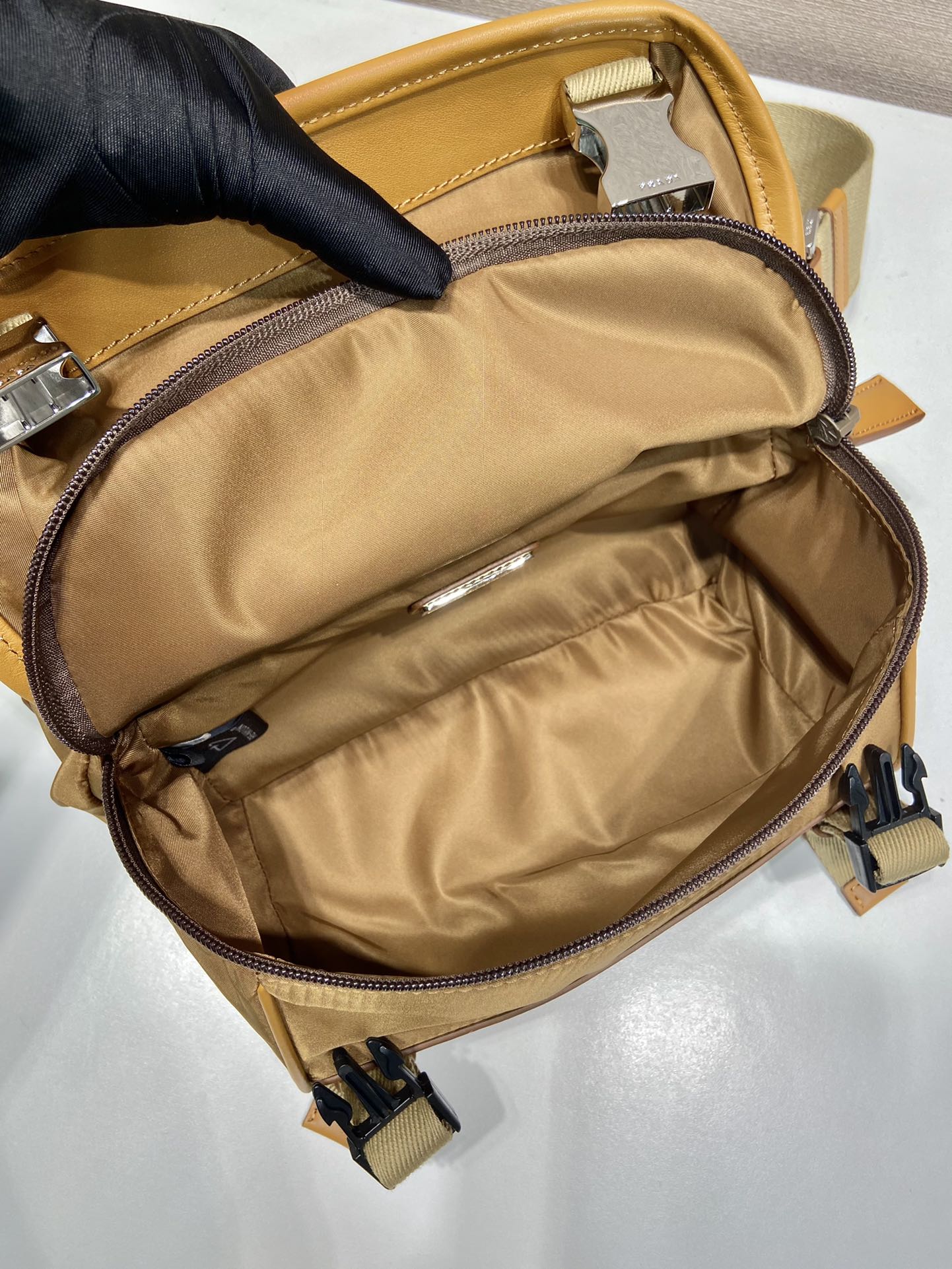 PRADA MESSENGER BAG 20 IN CIDER BROWN RE-NYLON AND CALFSKIN TRIM