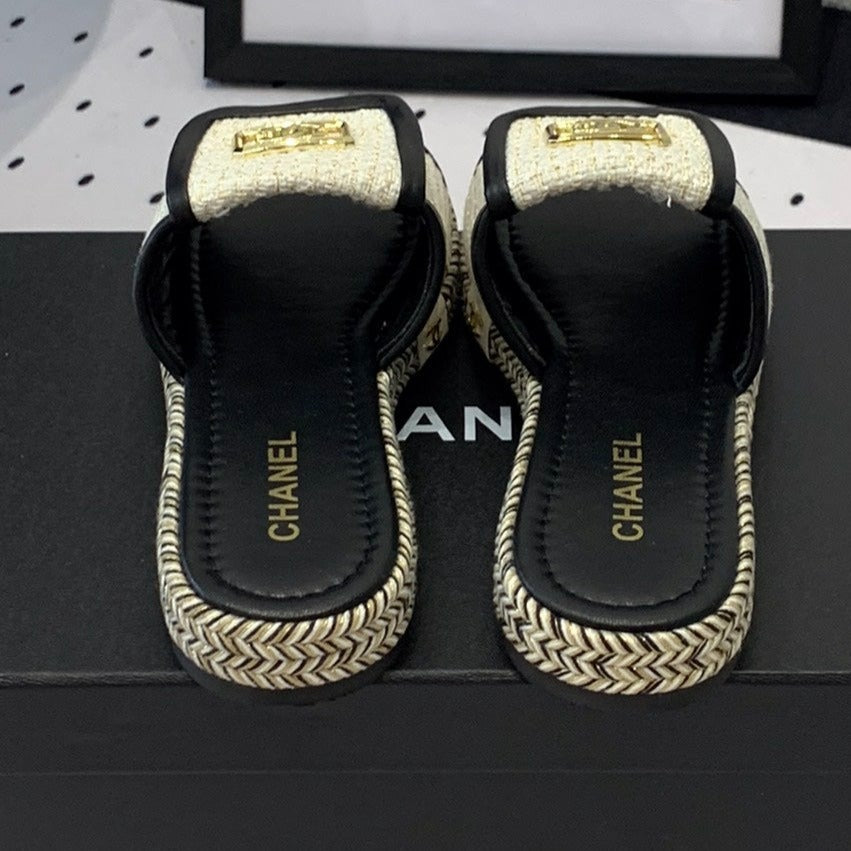 CHANEL Double  Women New Trendy Calfskin Slippers White Black