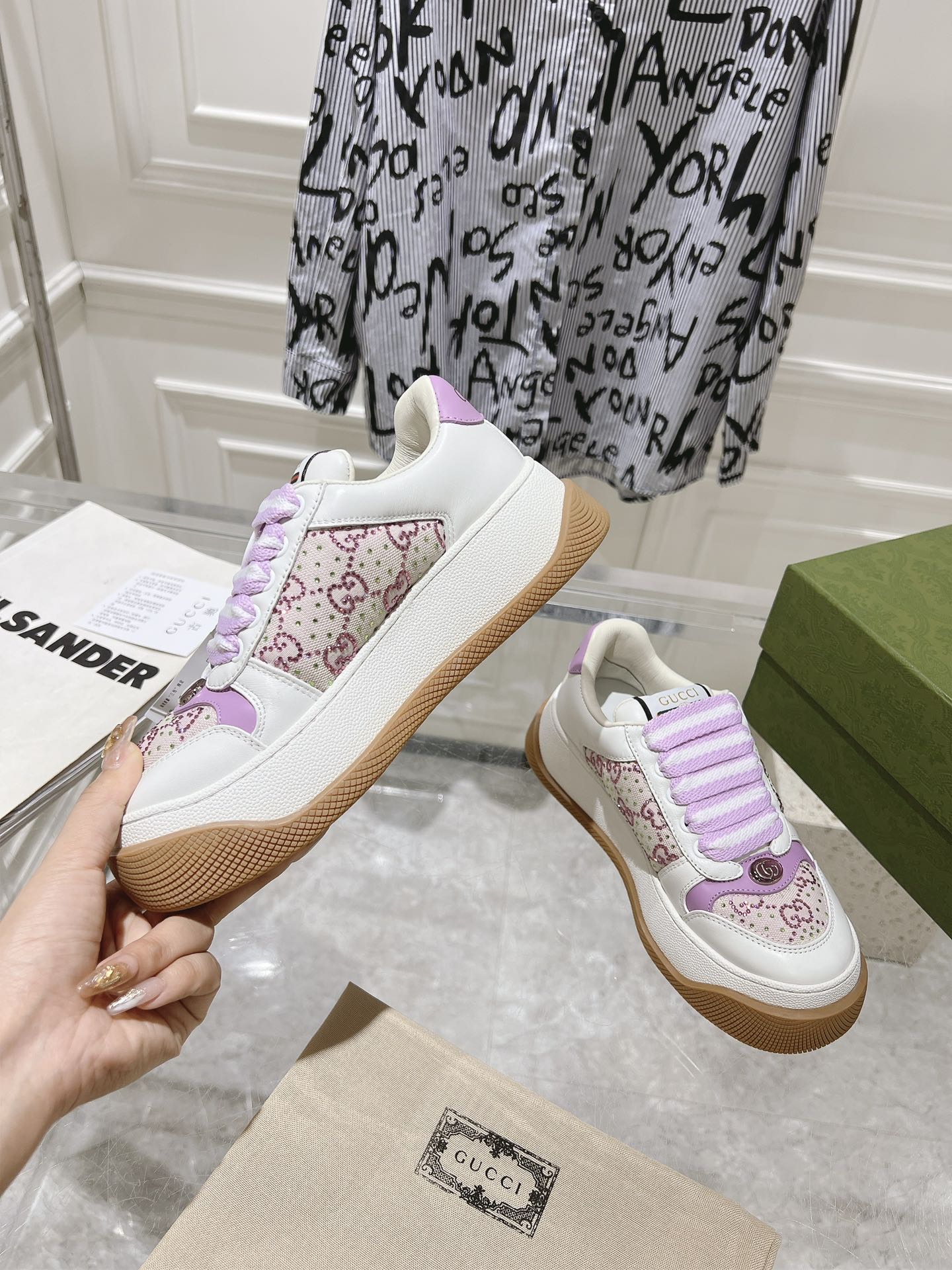 GUCCI SCREENER 50 SNEAKER WHITE AND PURPLE CALFSKIN