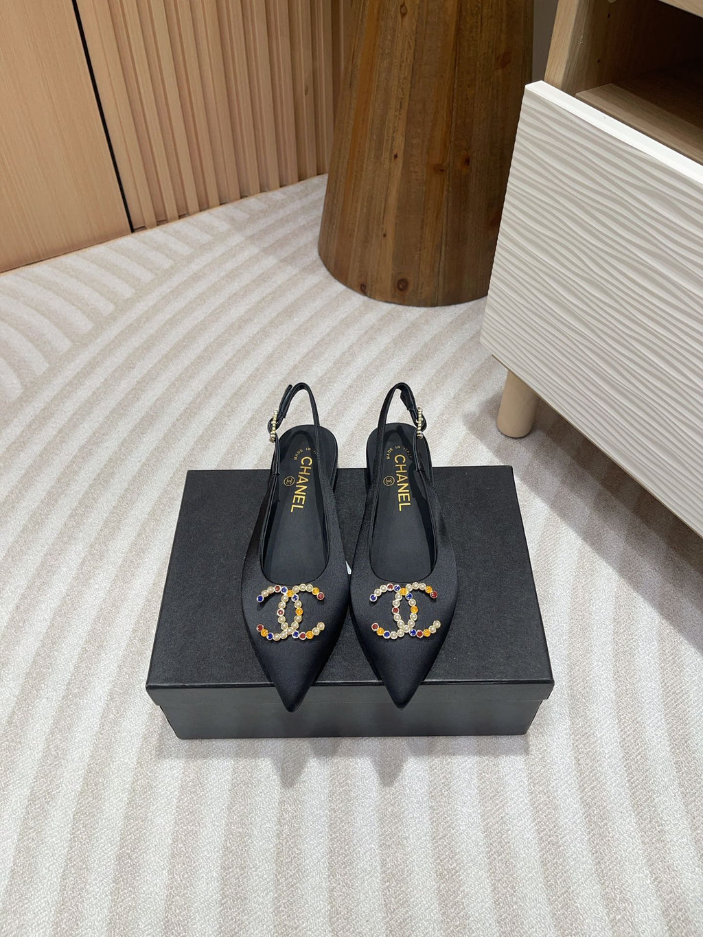 CHANEL SLINGBACKS BLACK SATIN AND LAMBSKIN