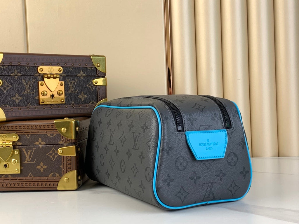 LOUIS VUITTON DOPP KIT 28 IN GUN METAL MONOGRAM ECLIPSE CANVAS AND TURQUOISE CALFSKIN TRIM