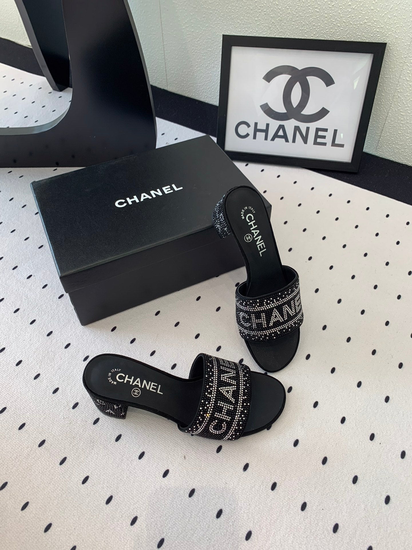 CHANEL RHINESTONE LETTER HIGH HEELS BLACK AND WHITE LAMBSKIN