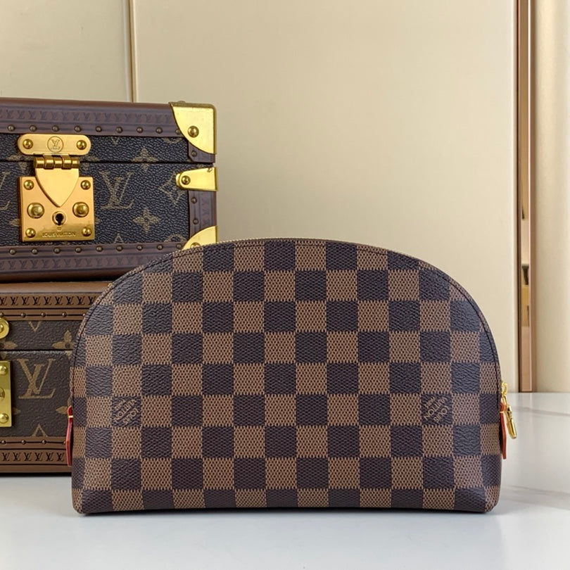 LOUIS VUITTON COSMETIC POUCH 22 IN BROWN DAMIER EBENE CANVAS