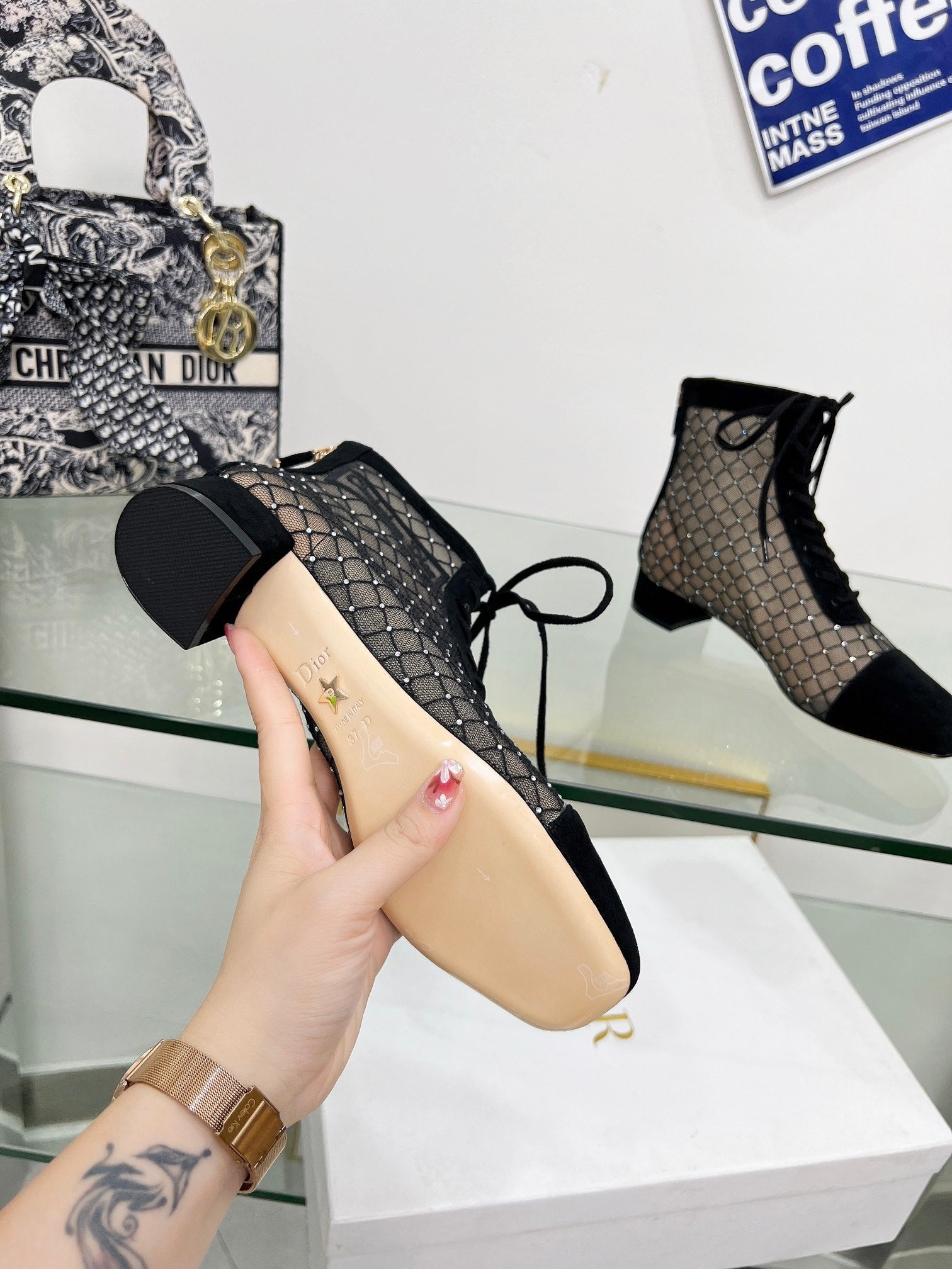 DIOR NAUGHTILY-D HEELED ANKLE BOOT IN BLACK EMBROIDERED MESH AND SUEDE 35 MM