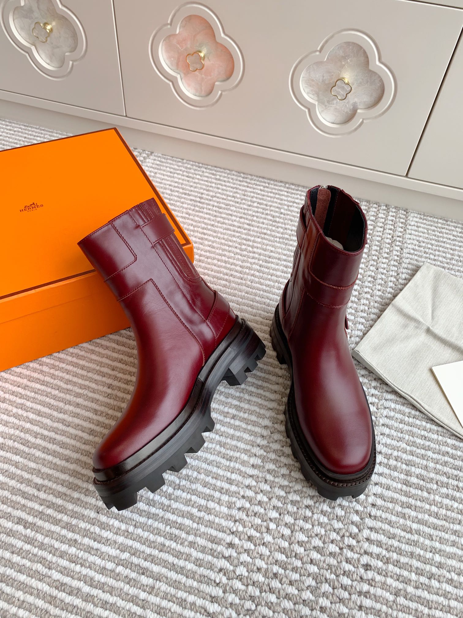 HERMES JAIME ANKLE BOOT IN BURGUNDY RED CALFSKIN