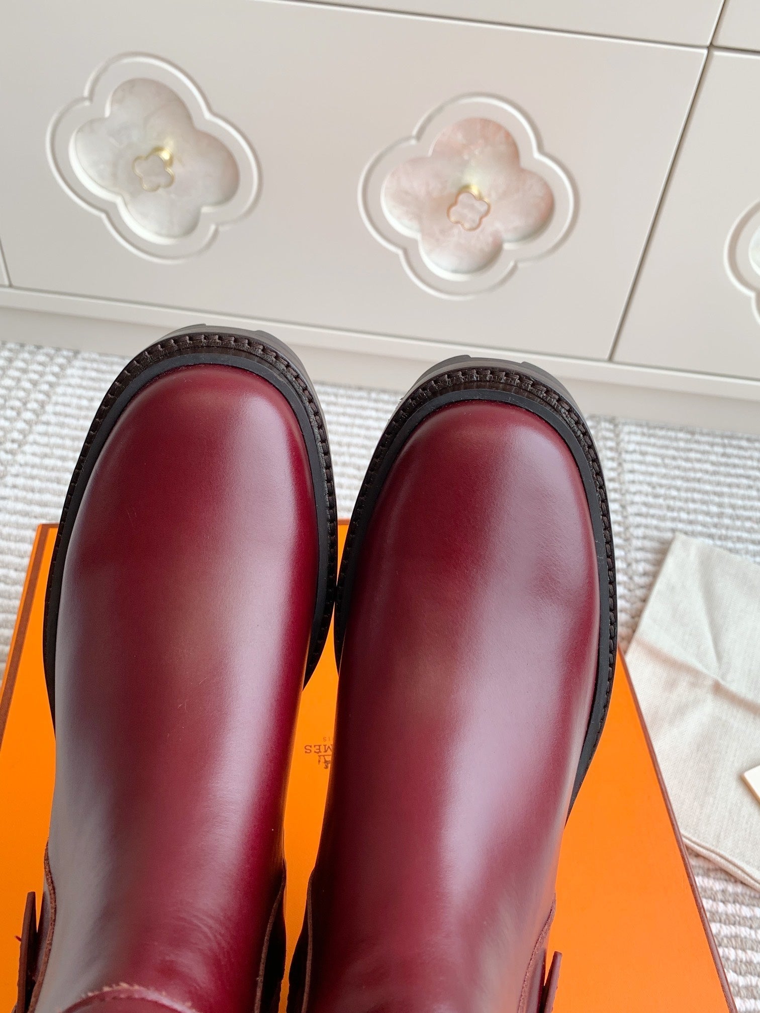 HERMES JAIME ANKLE BOOT IN BURGUNDY RED CALFSKIN