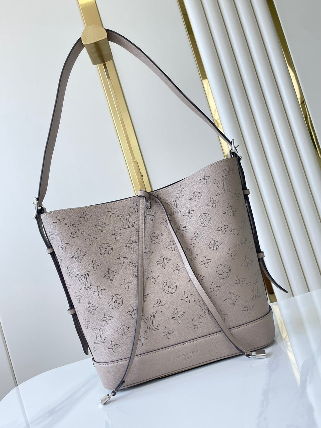 LOUIS VUITTON FLORE 28 IN GALET PERFORATED CALFSKIN
