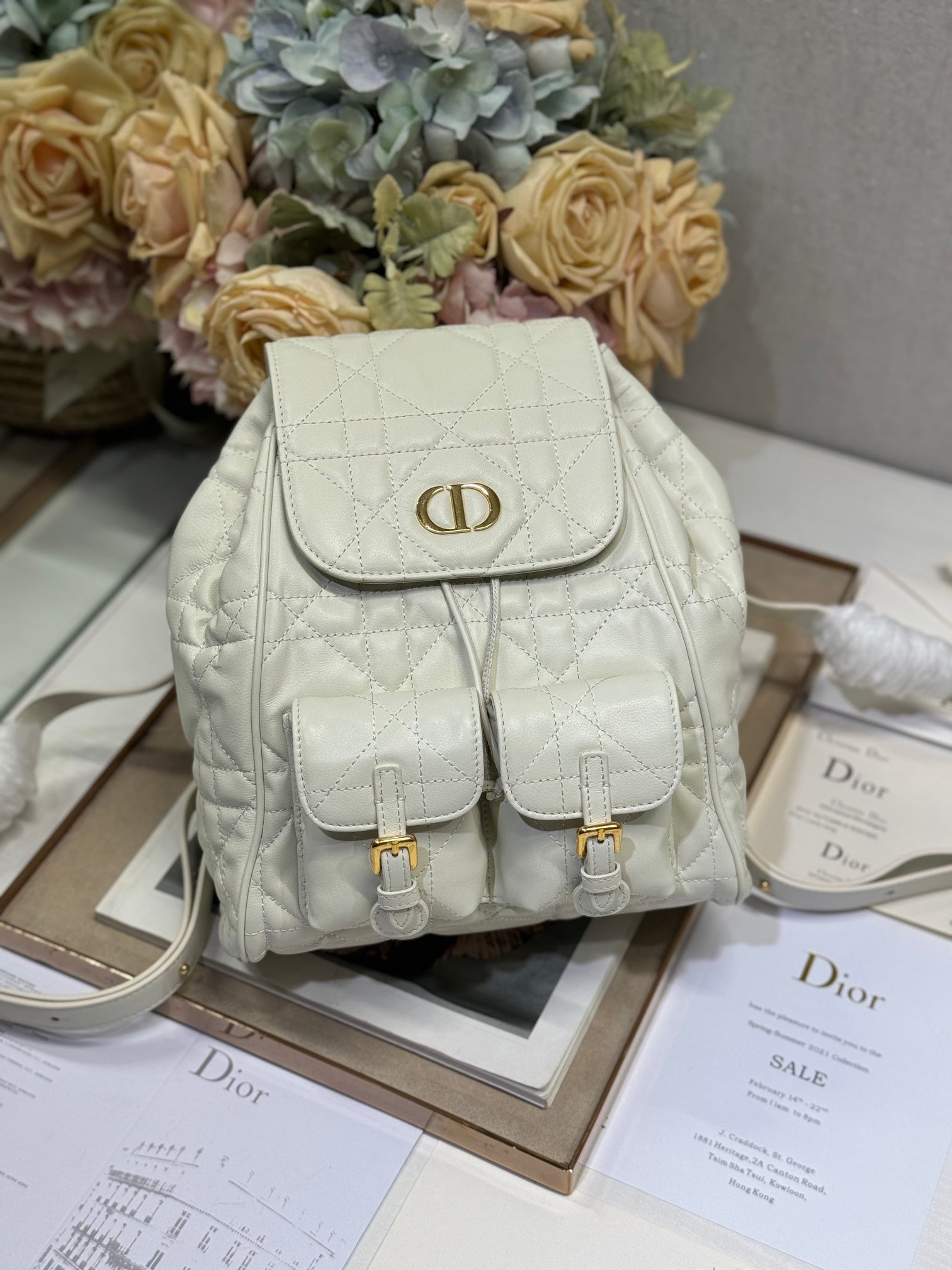 DIOR MEDIUM CARO BACKPACK 27 IN WHITE MACROCANNAGE LAMBSKIN
