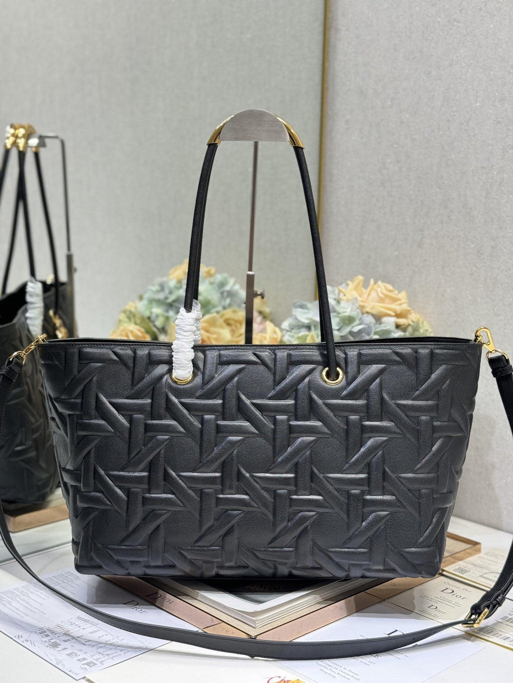DIOR LARGE 41 TOUJOURS BAG IN BLACK MACROCANNAGE LAMBSKIN
