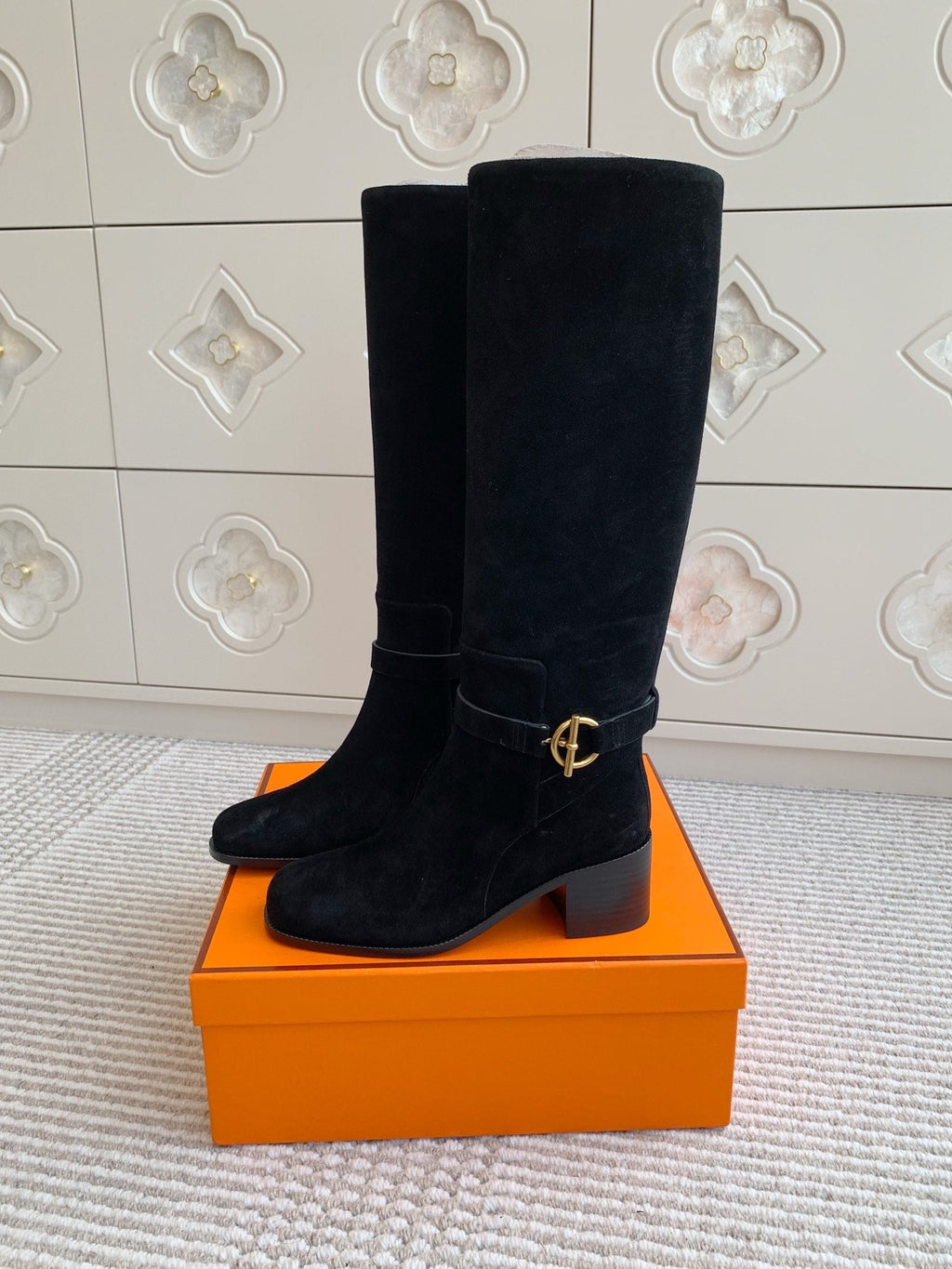 HERMES 25S TALL BOOTS 50 MM IN BLACK SUEDE WITH GOLD HARDWARE