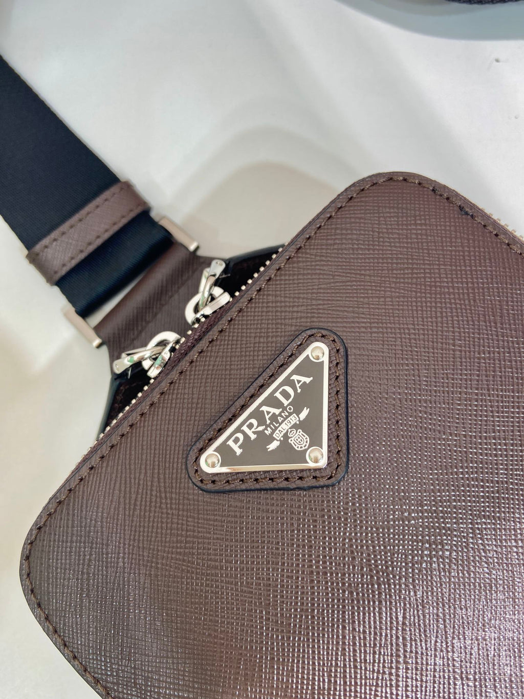 PRADA CHEST BAG 20 IN CHOCOLATE SAFFIANO LEATHER