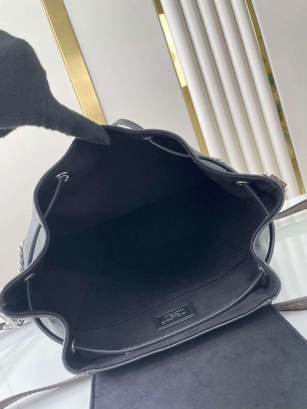 LOUIS VUITTON MONTSOURIS VIBE PM BACKPACK 30 IN BLACK LAMBSKIN SILVER CHAIN