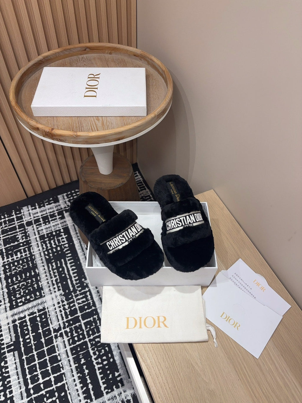 DIOR THICK-SOLE SLIPPERS BLACK SHEARLING WITH EMBROIDERED LOGO