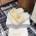 DIOR THICK-SOLE SLIPPER IN WHITE CREAM FLEECE WITH GOLD LOGO