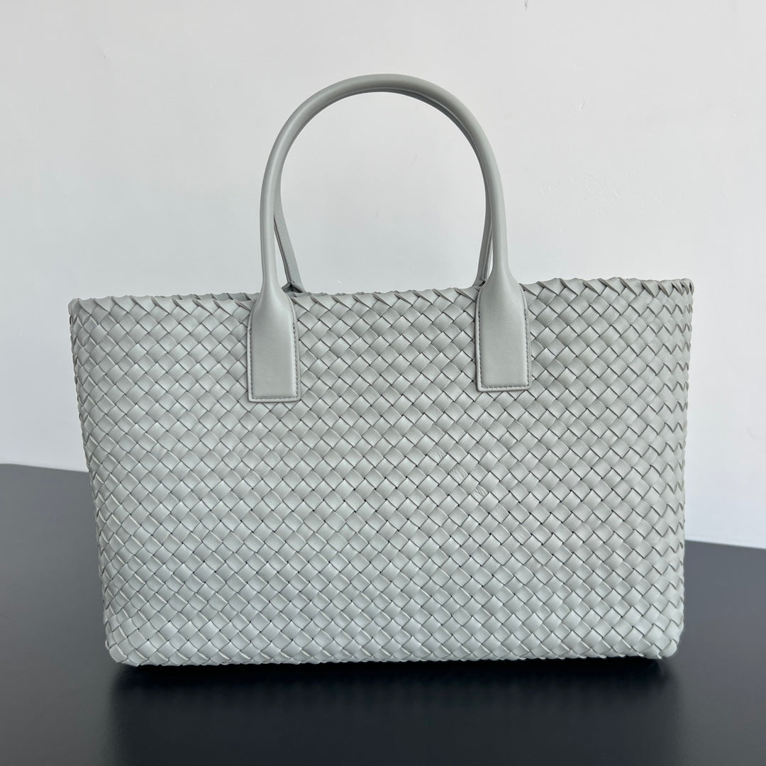 BOTTEGA VENETA LARGE CABAT 51 IN RHINO GRAY LAMBSKIN