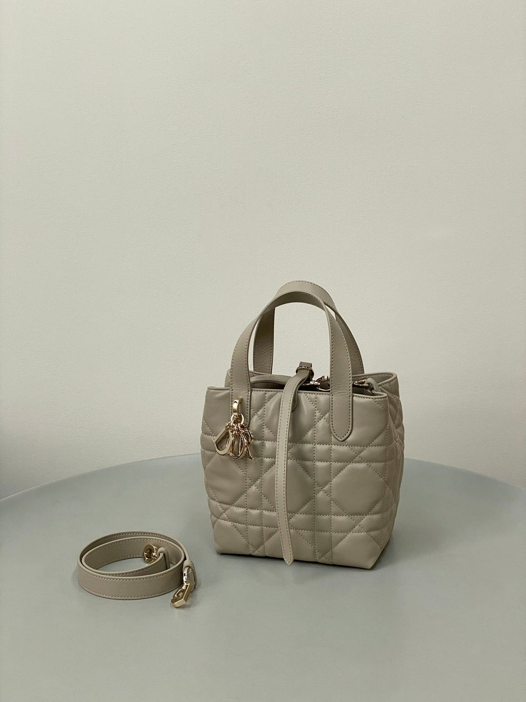 DIOR MINI TOUJOURS BUCKET BAG 18 IN BEIGE CANNAGE CALFSKIN