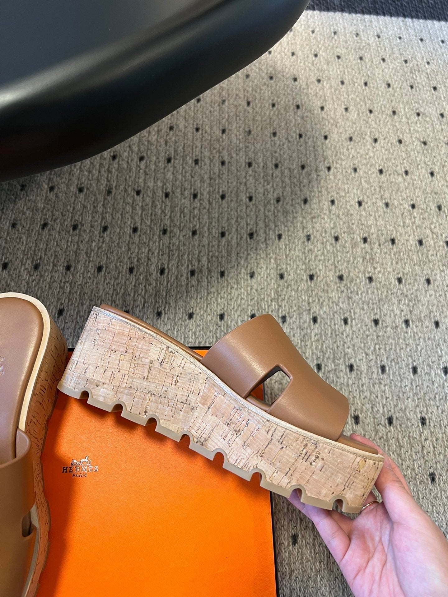 HERMES EZE SANDAL 85 MM IN BRONZE BROWN CALFSKIN