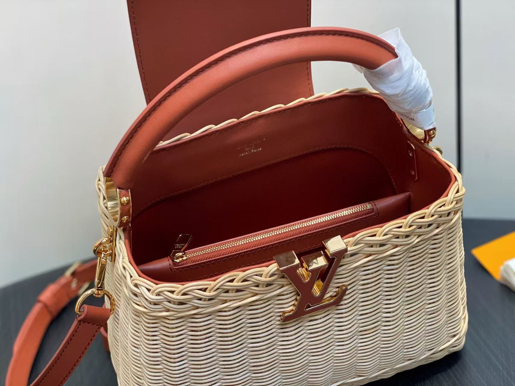 LOUIS VUITTON LV 25S CAPUCINES BB BAG 27 PINIC IN TAN CALFSKIN GOLD HARDWARE
