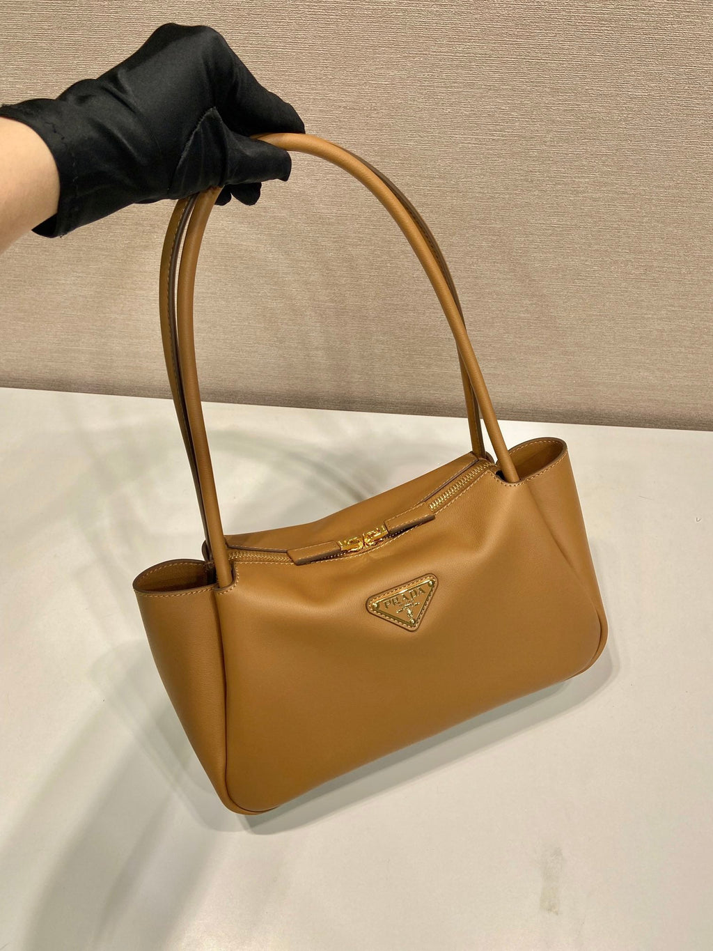 PRADA 28 LARGE BEIGE CALFSKIN HANDBAG
