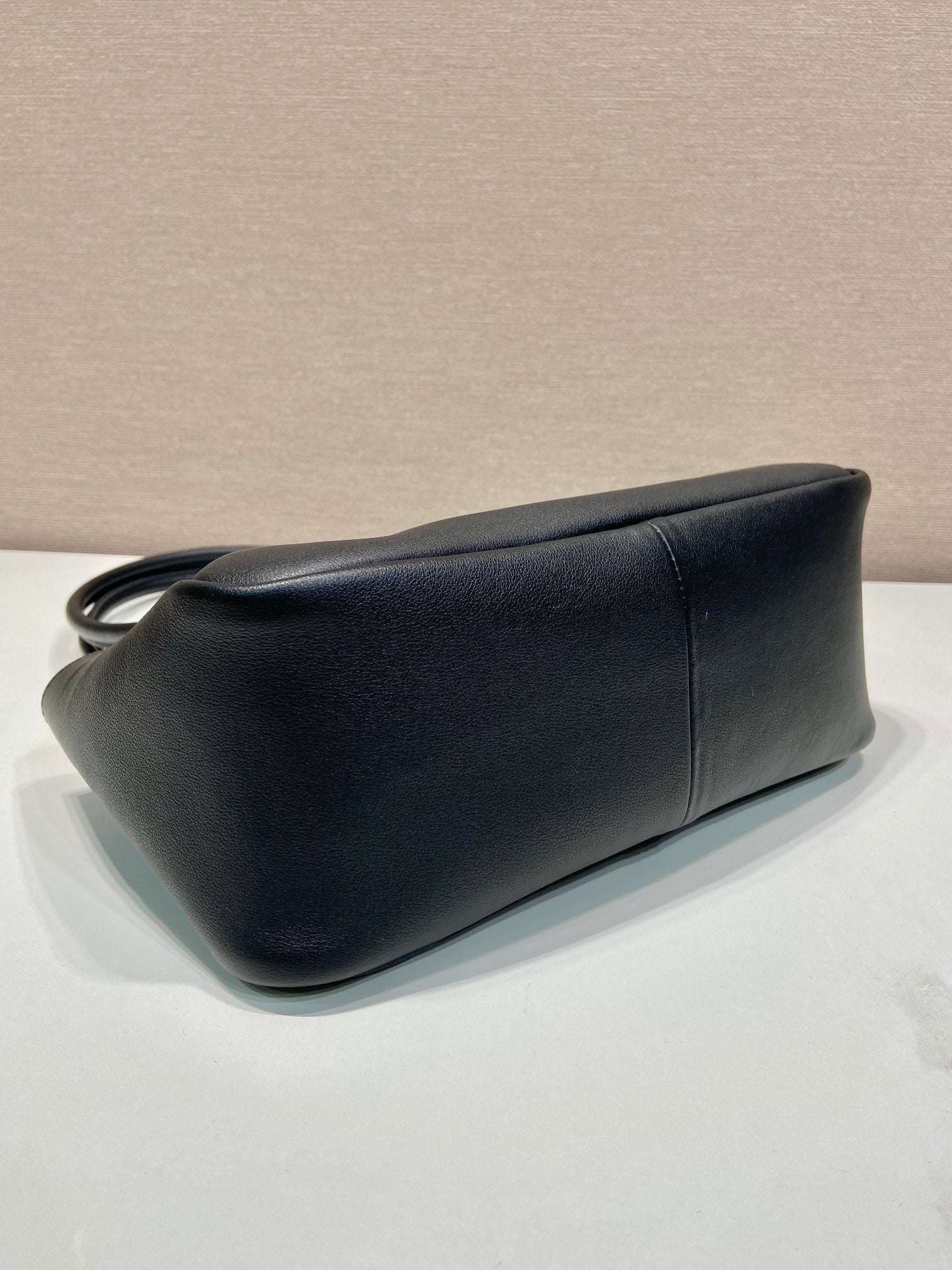 PRADA 28 LARGE BLACK CALFSKIN HANDBAG