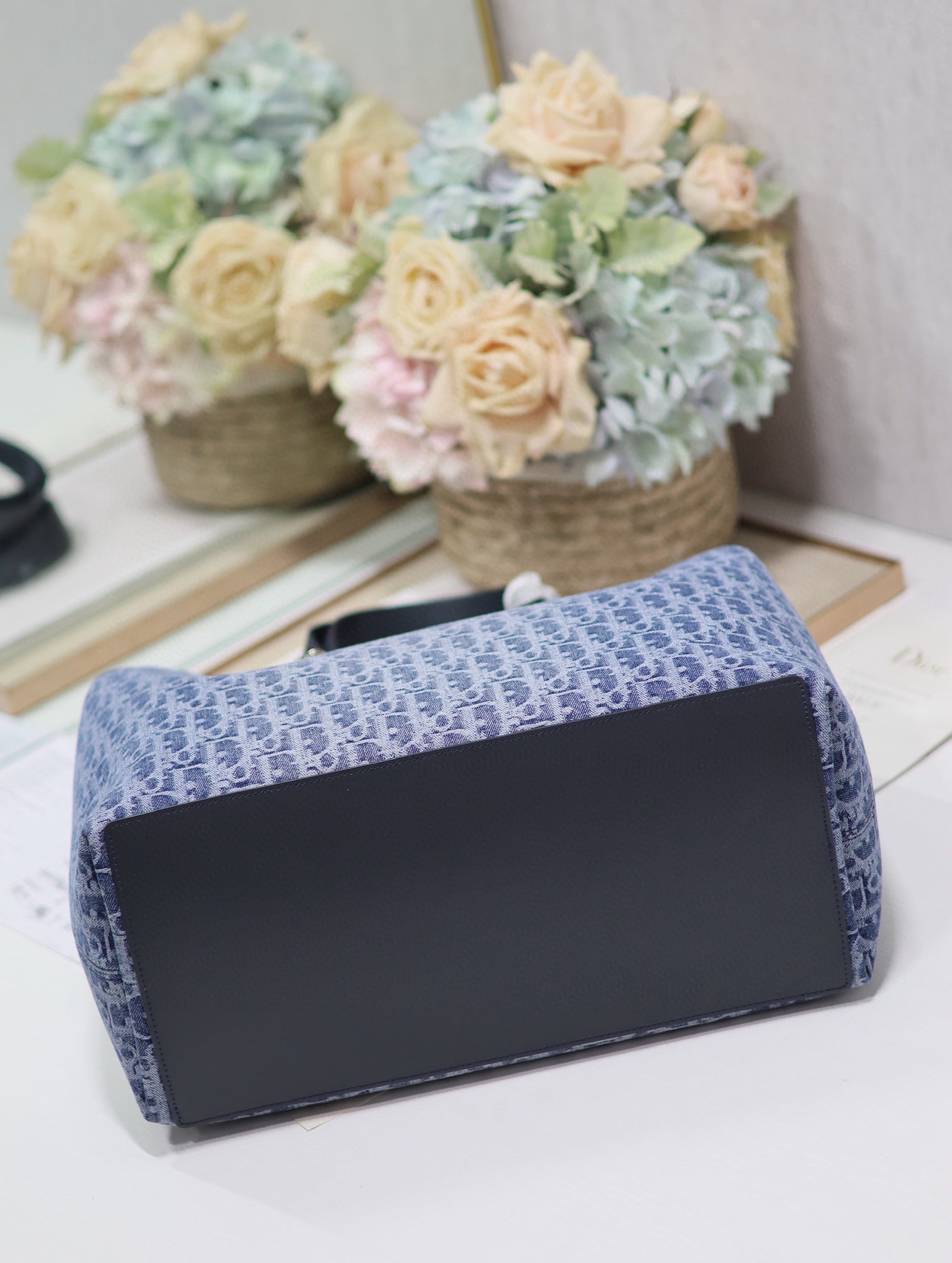 DIOR LARGE TOUJOURS 37 BLUE DENIM OBLIQUE JACQUARD