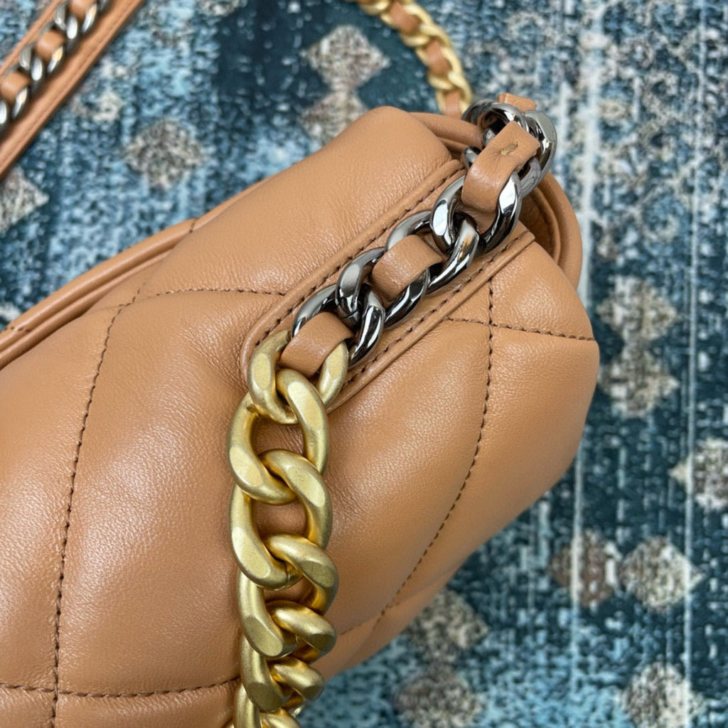 CHANEL MEDIUM 26 FLAP BAG IN PEANUT LAMBSKIN