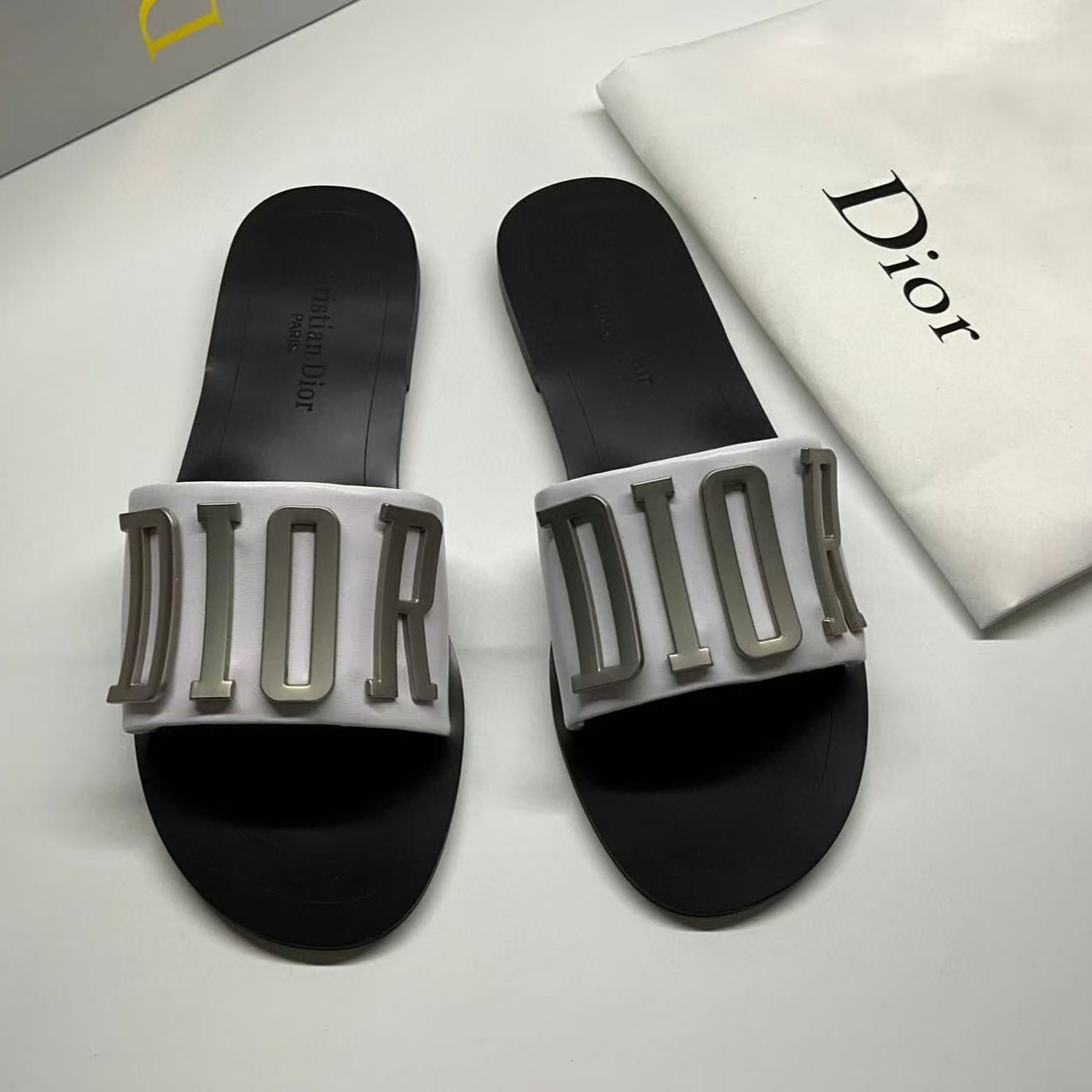 DIOR CD SLIDE REVOLUTION BLACK MIX GREY SHW