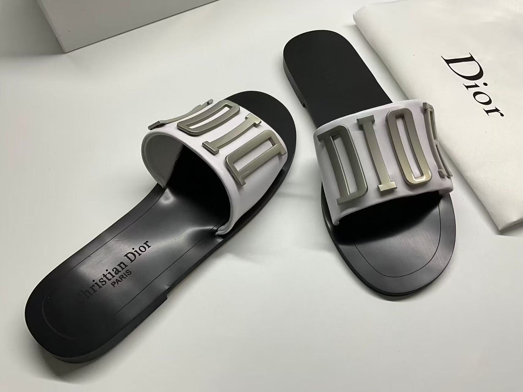 DIOR CD SLIDE REVOLUTION BLACK MIX GREY SHW