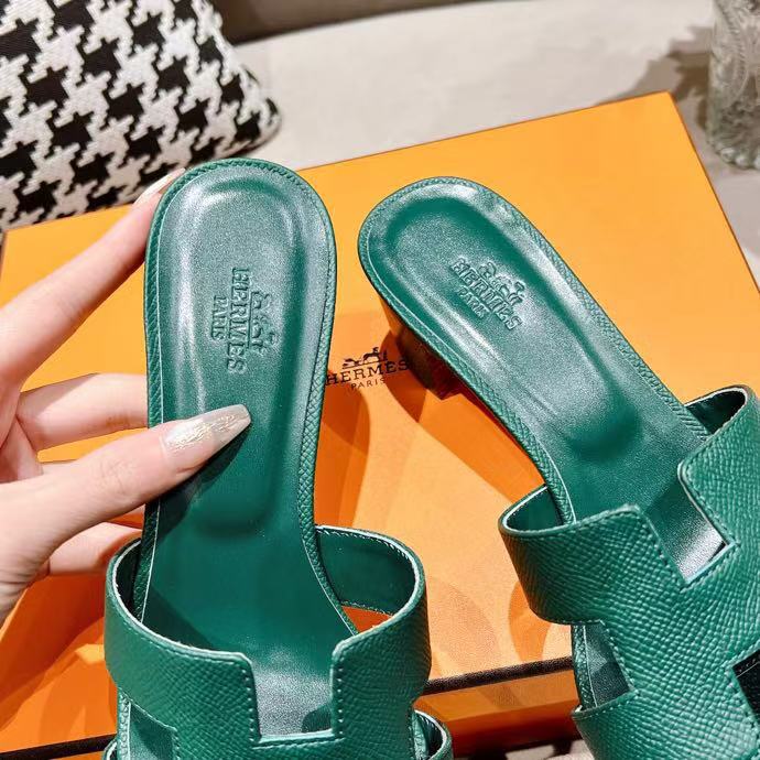 HERMES 0ASIS SANDAL EPSOM CALFSKIN DARK GREEN