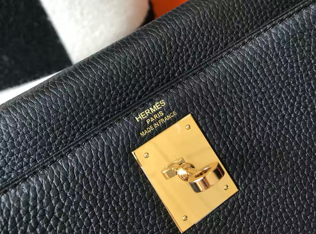 HERMES KELLY BAG 28 IN BLACK TOGO LEATHER GOLD HARDWARE