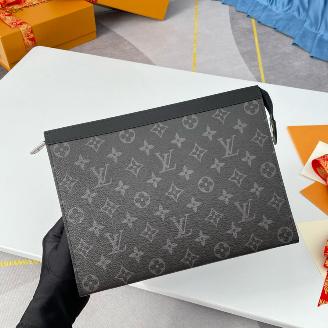 LOUIS VUITTON POCHETTE VOYAGE MM 26 MONOGRAM BLACK CALFSKIN