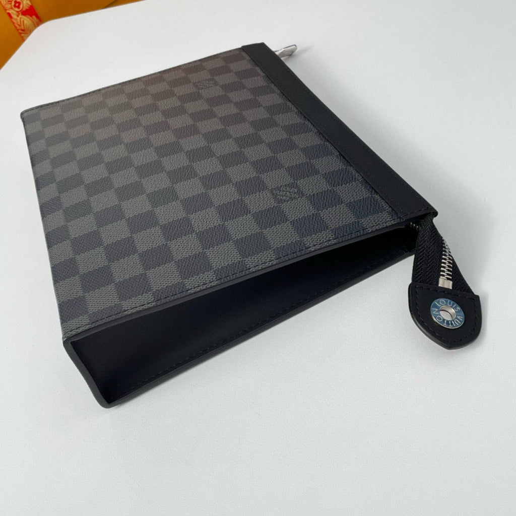 LOUIS VUITTON POCHETTE VOYAGE N41696 MM 26 MONOGRAM BLACK CALFSKIN