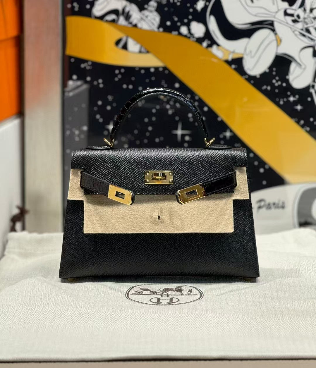 HERMES KELLY MINI 19 BLACK TOGO LETHER GOLD HARDWARE