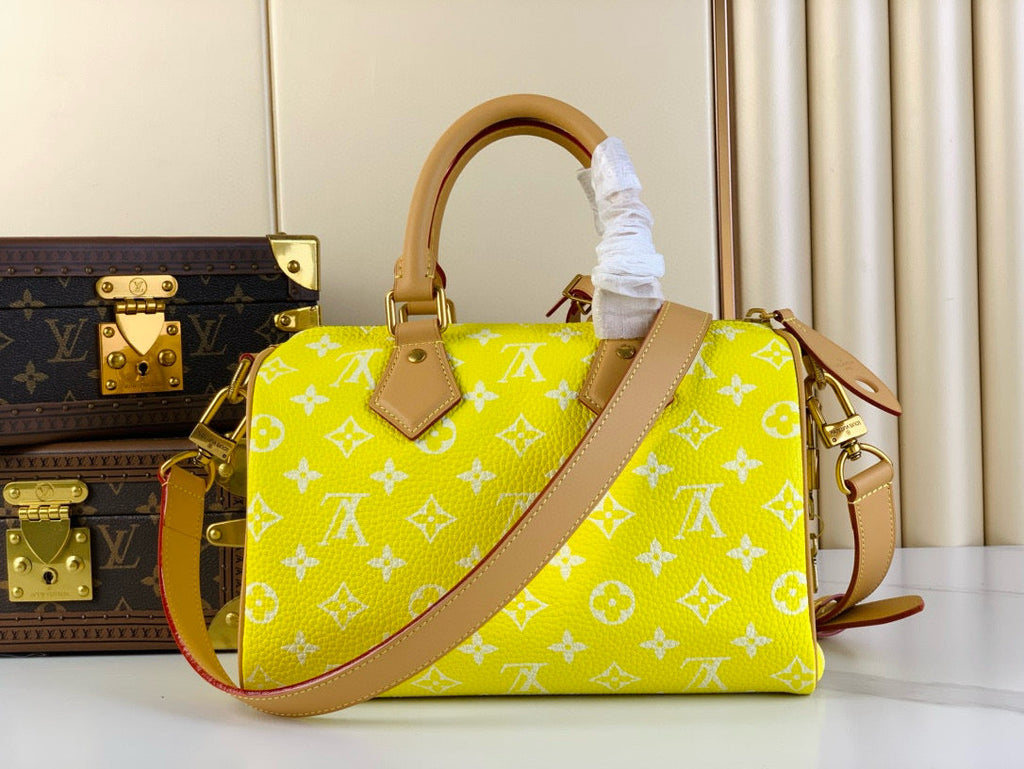 LOUIS VUITTON SPEEDY P9 BANDOULIÈRE 25 IN YELLOW MONOGRAM CALFSKIN