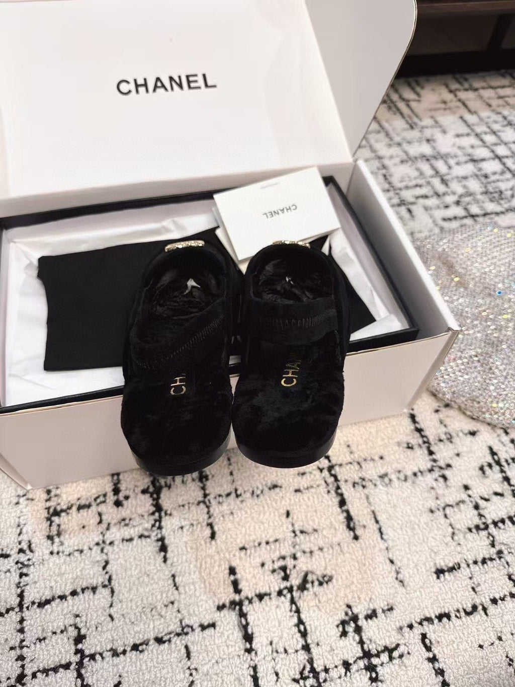 CHANEL SLINGBACK LOAFER IN BLACK SUEDE AND SHEARLING
